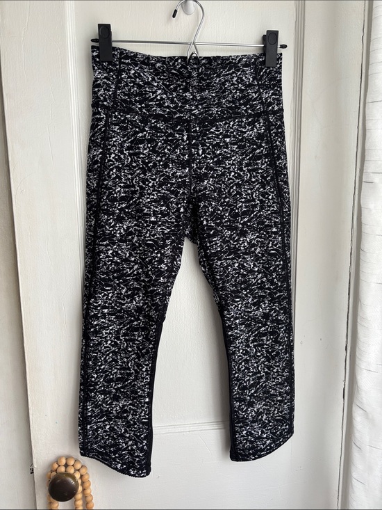 lululemon athletica Pants - LULULEMON | Cropped Leggings